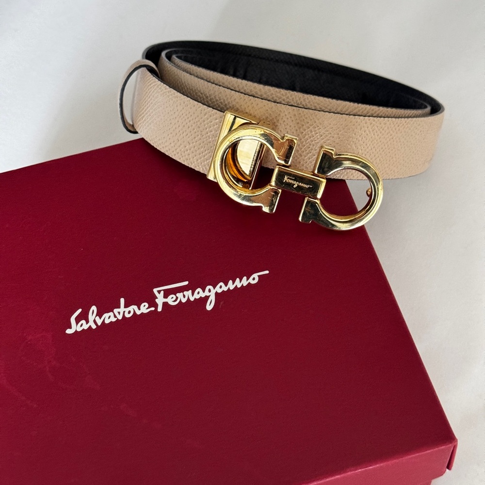 Ferregamo two-sided belt